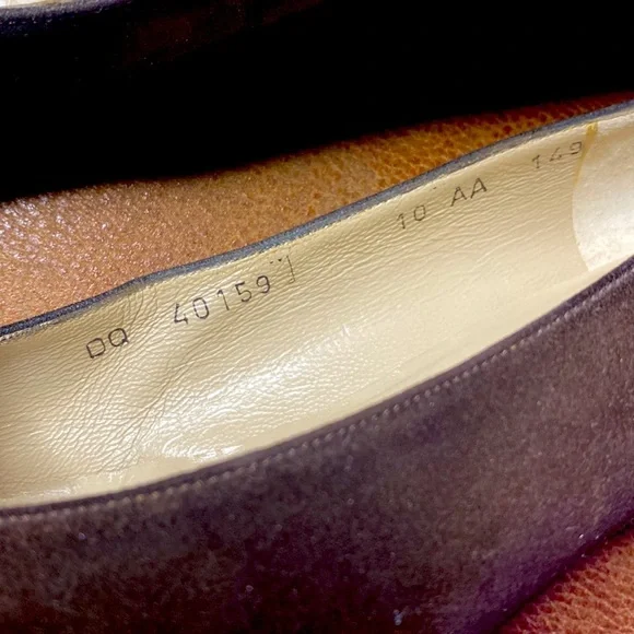 Salvatore Ferragamo Narrow Brown Suede Black Cap Toe Heels Pumps 10AA - Picture 4 of 8